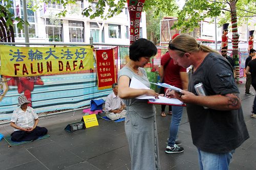 图5：墨尔本居民维瓦（Heath Weva）先生。