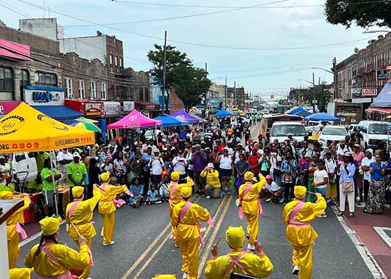 法轮功受邀布碌仑团结游行　民众欢迎