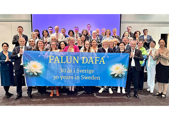 参加北欧法会　感恩师父传法